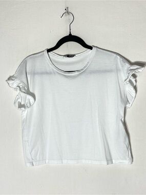 Zara White Ruffle Sleeve Crop Top Tee M Basic Coquette Flirty Coquette